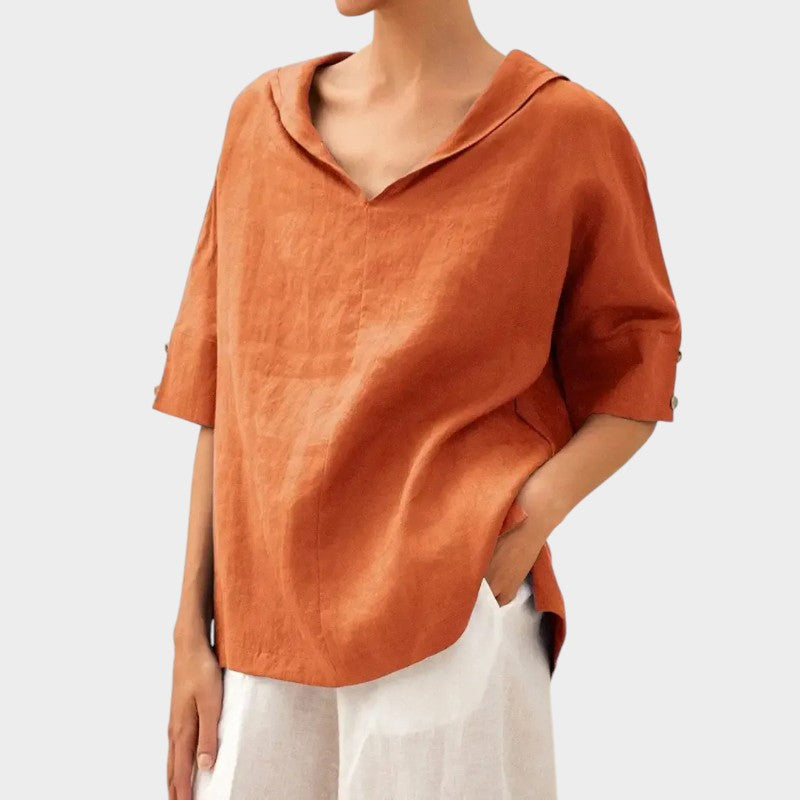 Tindra® | Bluse Légère med Udsat Krave og Naturlig Stil