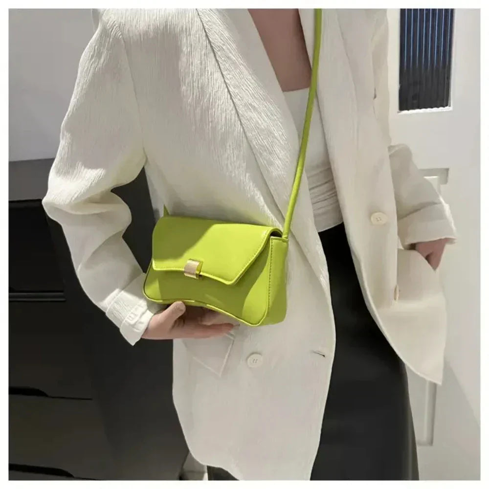 Daphne | Vintage Shoulder Bag