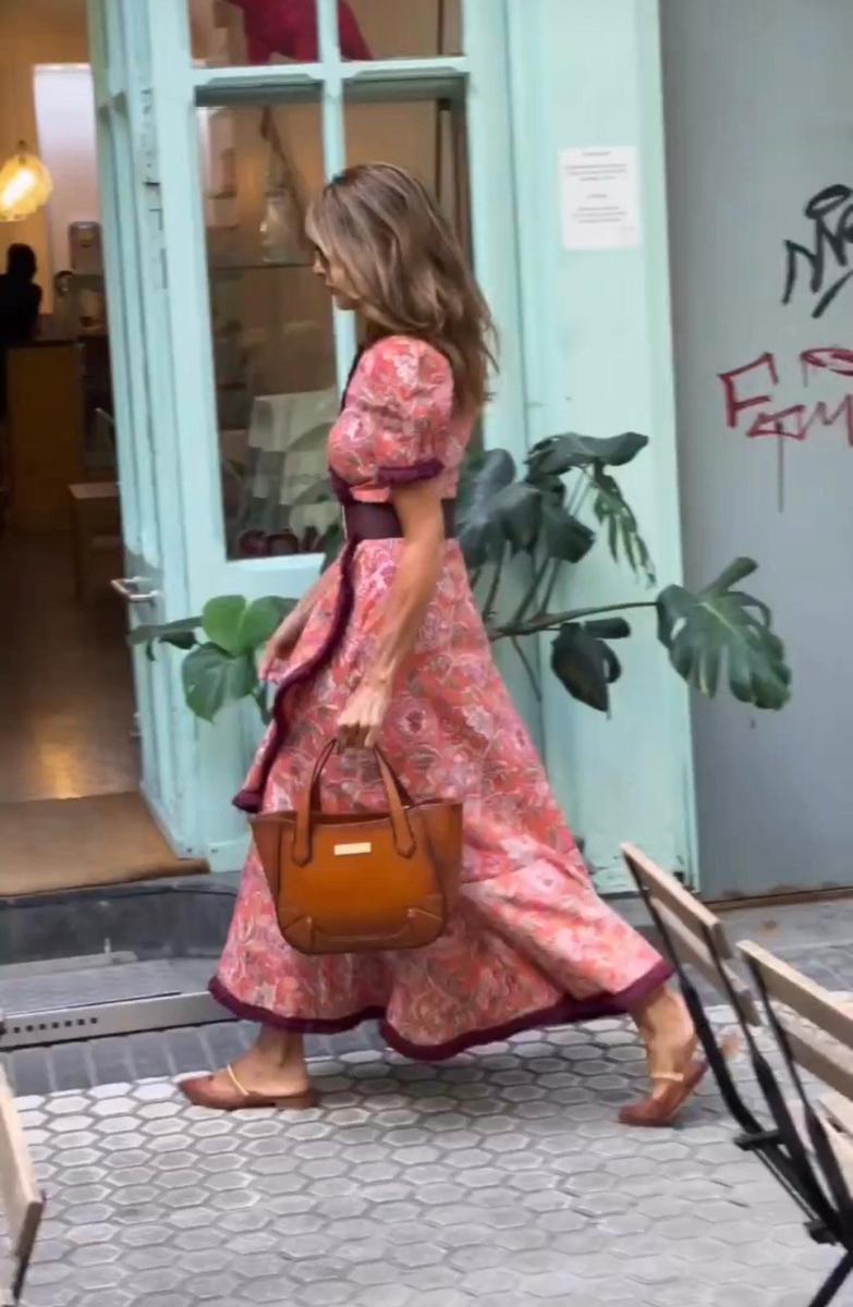 Livia® | Elegant Pink Kortærmet Maxi Kjole