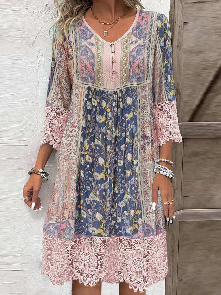 Nicoline® | Boho Blondekant Kjole