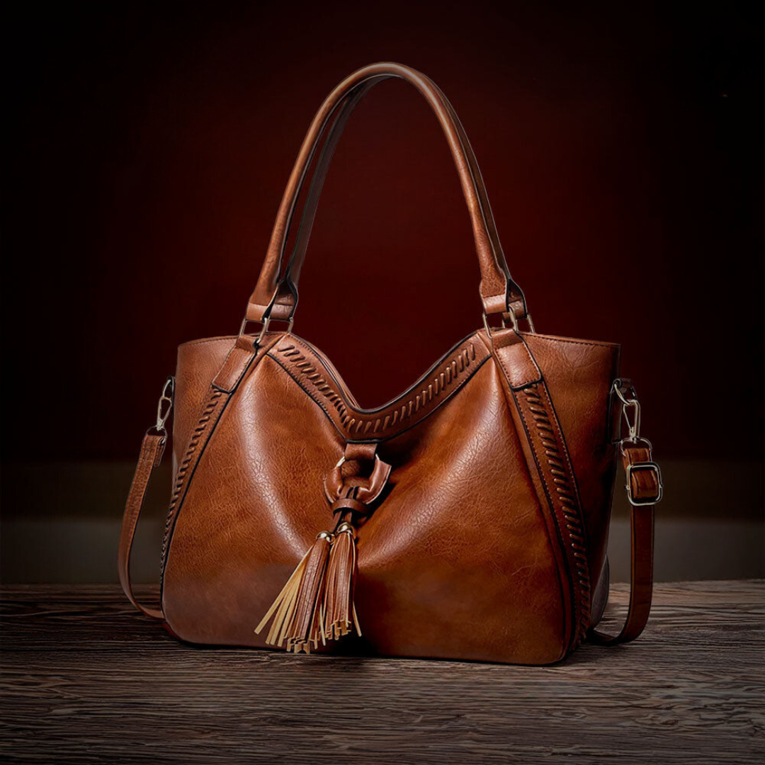 Nellie | Chic and Sophisticated Shoulder Bag