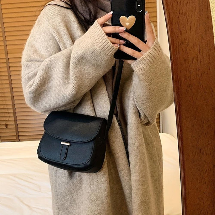 Amelia | Vintage Saddle Bag