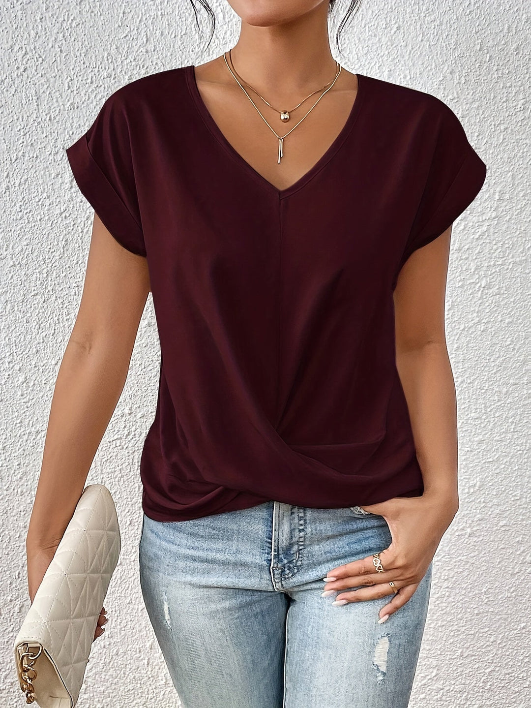 Ingeborg® | I LÆSSIG V-HALS T-SHIRT