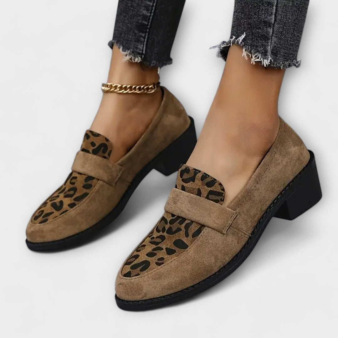 Dora® | Elegante sko med leopardmønster