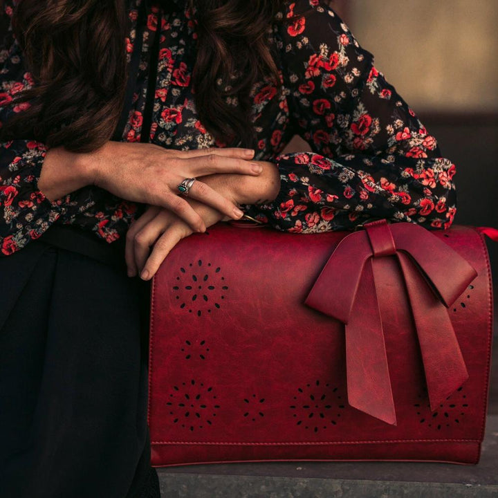 Natalie | Chic Papillon Handbag