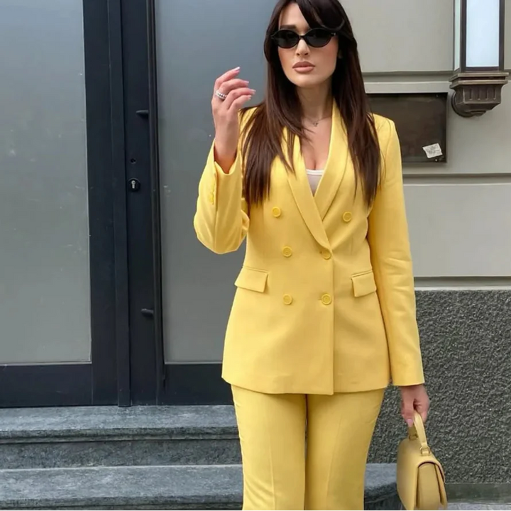 Anita® | Dame To-delt Sæt – Tidløs Elegance og Moderne Styrke