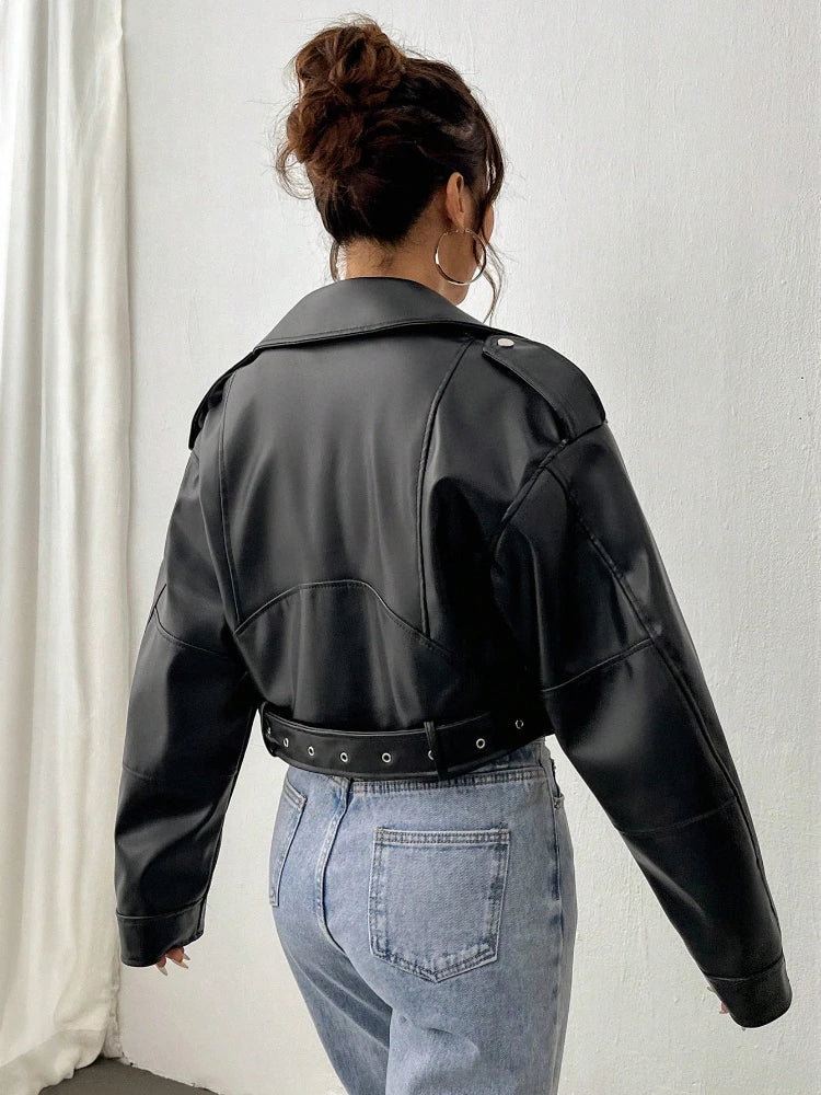 Lotte® | Elegant og kraftfuld jakke