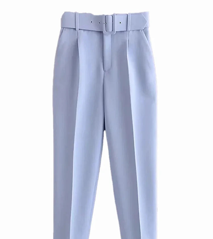 Doris® | Damernes To-delte Sæt – Tidløs Elegance og Moderne Styrke