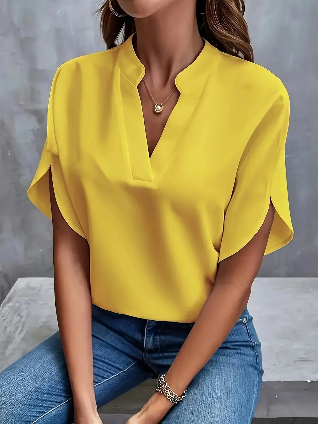 Svale® | Sofistikeret Bluse med Skræddersyet Design