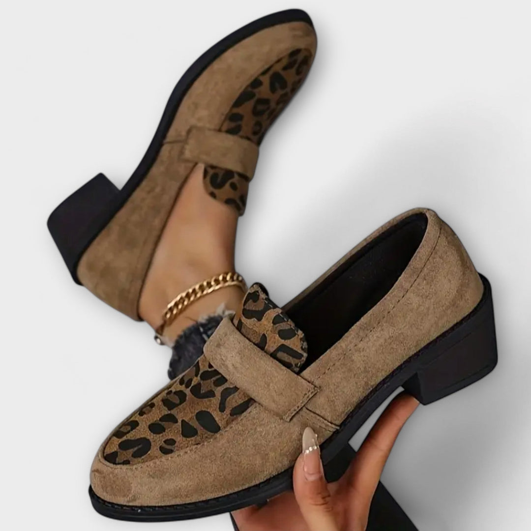 Dora® | Elegante sko med leopardmønster