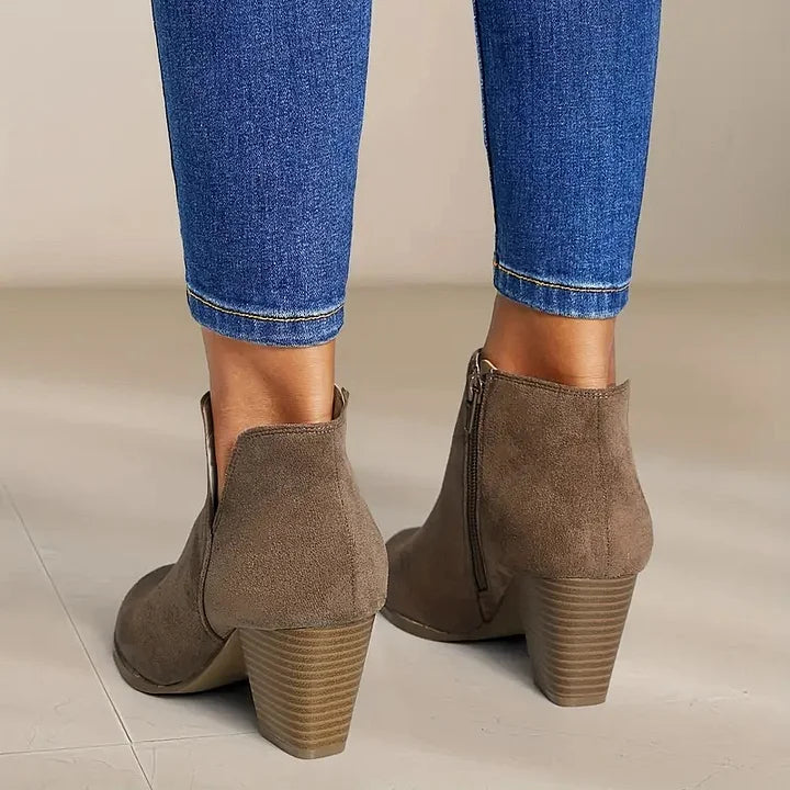 Trudi® | DAMESTIEFELETTEN MED TYK HÆL