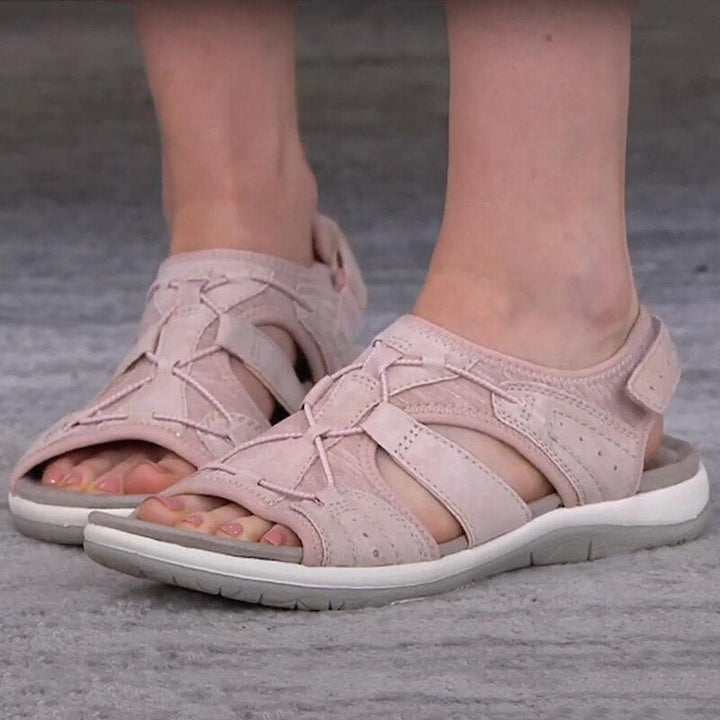 Alma® |  Modiske, justerbare sommersandaler med svangstøtte