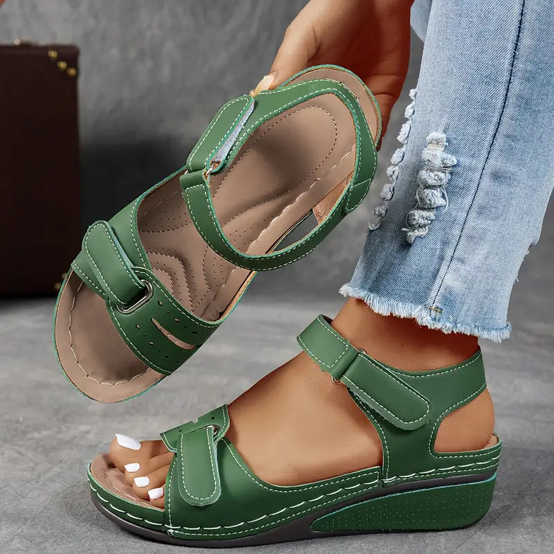 Vika® | Ortopædiske sandaler med kilehæl
